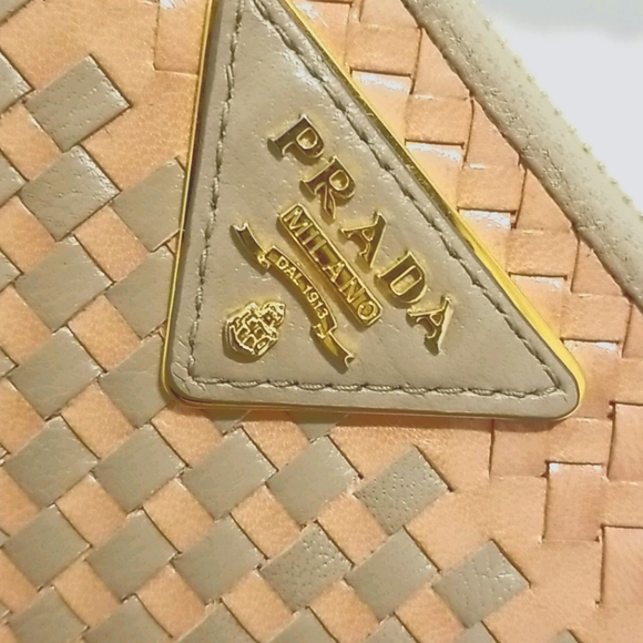 Prada wallet - Picture 4 of 6